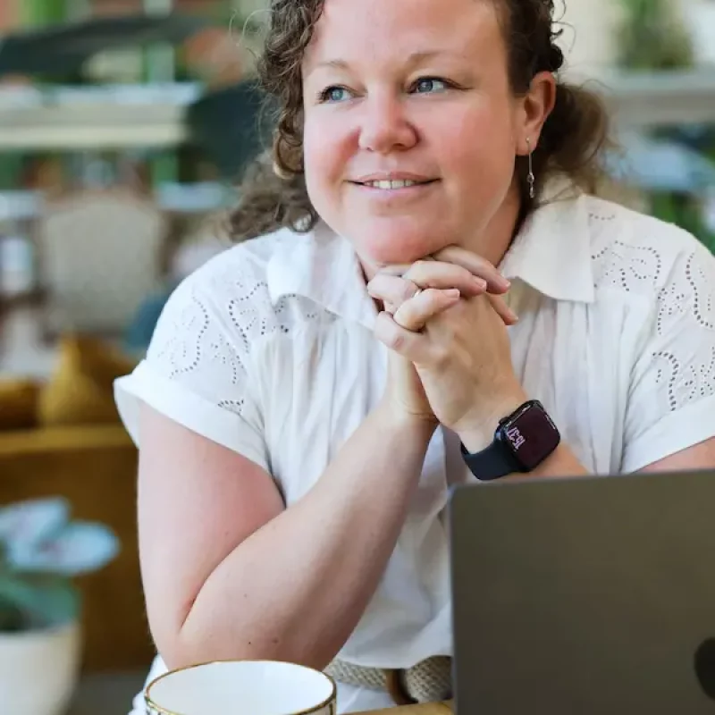 annael-sadan-castel-assist-assistante-comptable-vitré